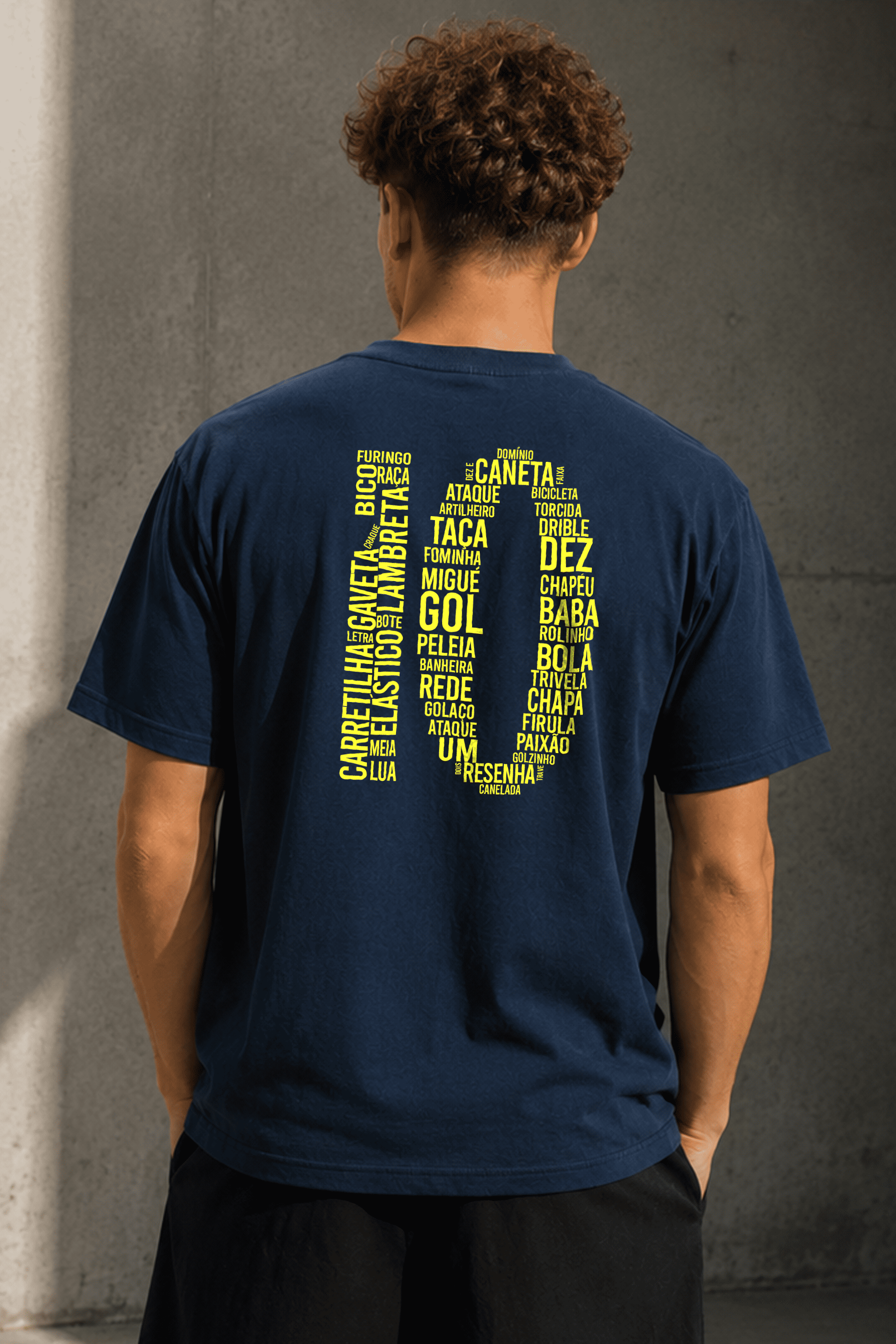 T-Shirt Escudo 'AURA' Camisa 10